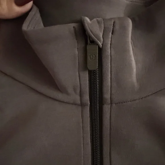 Lululemon ESPRESSO* SOFTSTREME cinchable waist full zip jacket - Picture 5 of 12